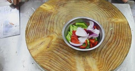 土豆片试试这个做法,肉都不放,炒出来清淡营养,家常实用