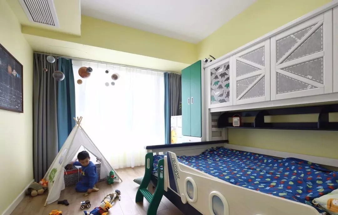 柜子|109㎡现代欧式混搭风,清新时尚又轻奢,小复古