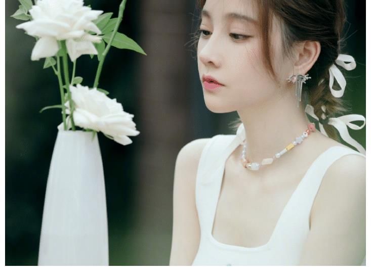 網紅|《閃電咖啡館》中馮提莫首談從業經歷，網紅逆襲成為歌手，很勵志