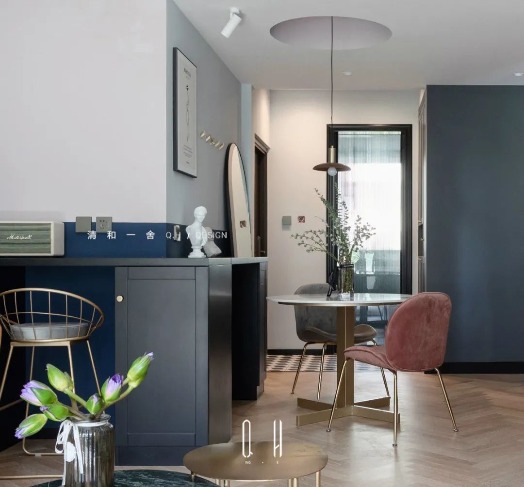 轻奢|128㎡现代轻奢,稳重配色+文艺布置,让生活充满诗意与情趣