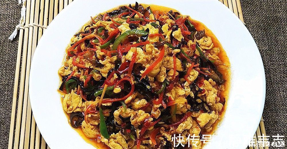 真好吃|鸡蛋这样做真好吃，做法简单，鱼香味十足，最后汤汁都不剩，真香
