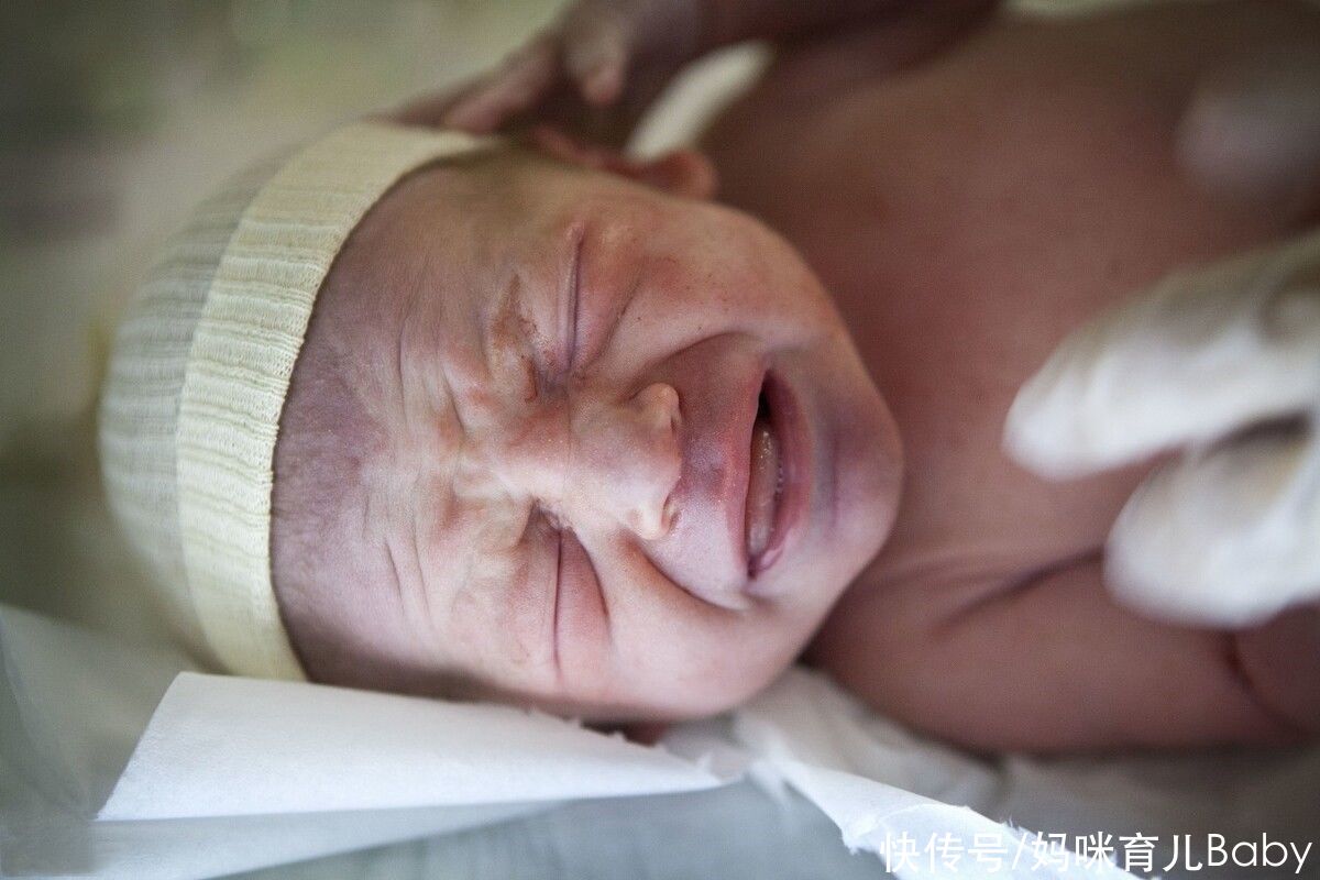 新生宝宝体质差，在这三个阶段更容易生病，妈妈现在重视还不晚