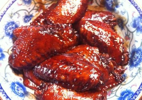  做法|可乐鸡翅早过时了！自从学会这做法，一天两顿也不够，色味俱佳