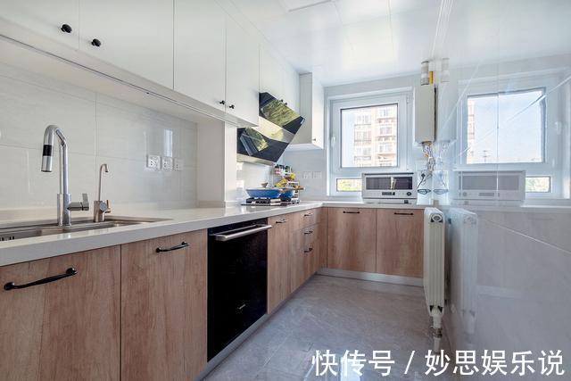 舒适|为什么喜欢简约装修的人越来越多?住过才知道,真的很爽很舒适