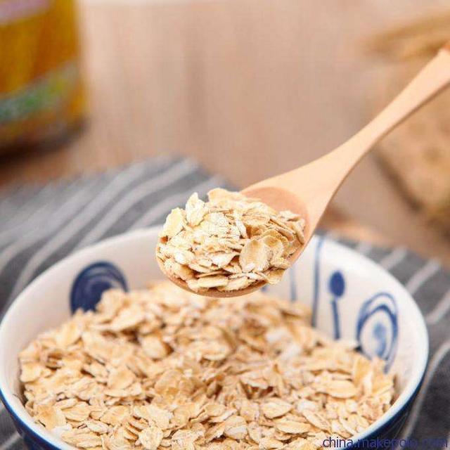 天天吃燕麦减肥，原来一直吃错了营养师告诉你，燕麦含哪些物质