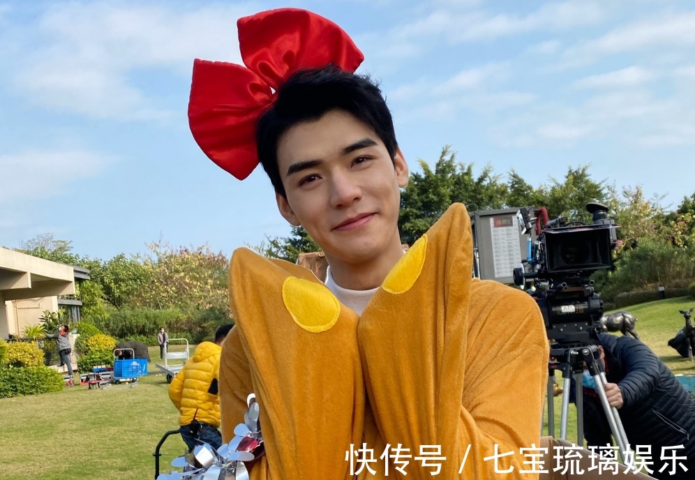 话痨|《中餐厅5》定档,龚俊为节目跟爸爸学做藤椒鱼,还自称话痨担当