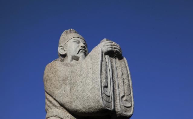 李白出生在哪里呢外西北的条件太好了,俄罗斯真会挑地方