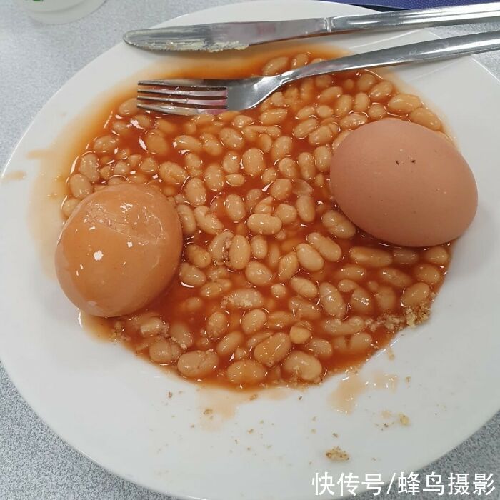黑暗料理|35个活久未见的西餐，黄瓜中间塞着香肠，美国鸡蛋灌饼跟谁学的