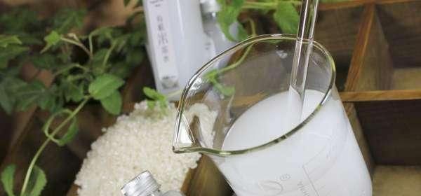 补充营养|花盆里撒上这两样东西,不生虫不黄叶不烂根,还能疯长爆盆