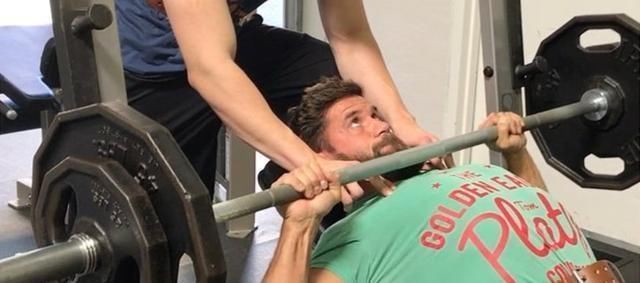 三角肌|改掉这7个练胸小毛病,胸肌多几倍训练痕迹?