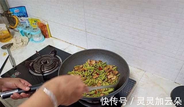 锅体|九阳晶钻不粘锅评测真的见识到了什么叫做有钱真好！