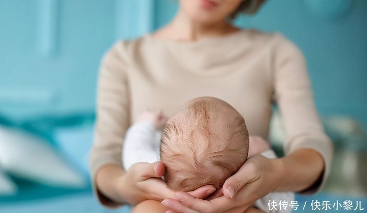 笑话|90后新手宝妈闹“笑话”,以为生出没眼娃,医生检查后却笑出声