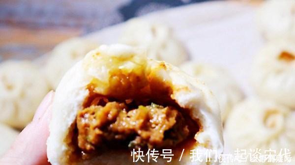 蒸包子时,最忌直接上锅蒸,记住3诀窍,包子暄软蓬松不塌陷