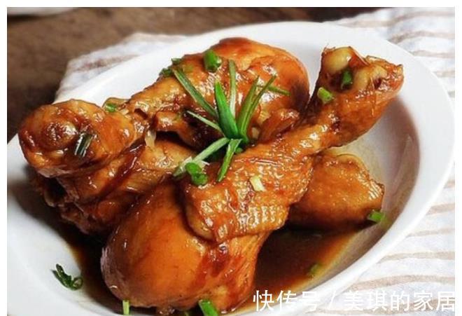 鸡腿|过年如何大秀厨艺?学会这道冰糖啤酒焖鸡腿,让你一秒变成厨神!