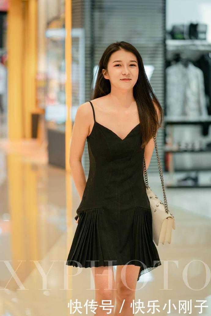 酷帅|这样的穿衣搭配,和“酷帅”扯不上关系,唯独会展现性感气质吧