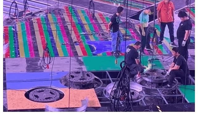 好声音|《好声音2021》导师临时换人，那英接替刘欢出席，终究还是逃不过