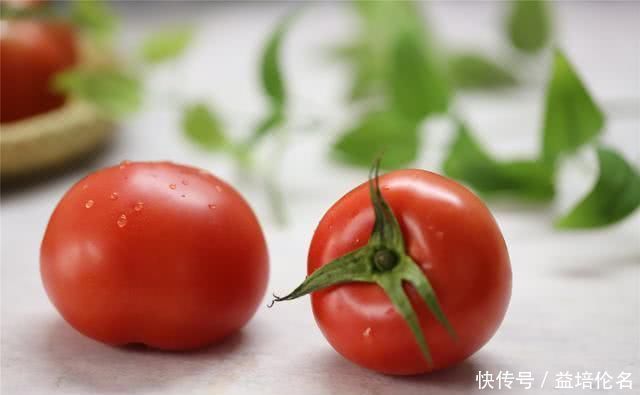 香甜|炒西红柿时，锅里加点“它”，西红柿1分钟出沙，香甜多汁真下饭