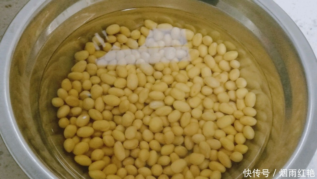 打豆浆,泡好后别直接打!多加1步,细腻丝滑,香浓不腥,无豆渣