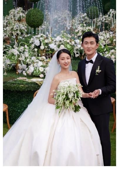 阿s《快本》4位男星现场量腿长,吴磊熊梓淇没啥,丁程鑫比例让我爱了