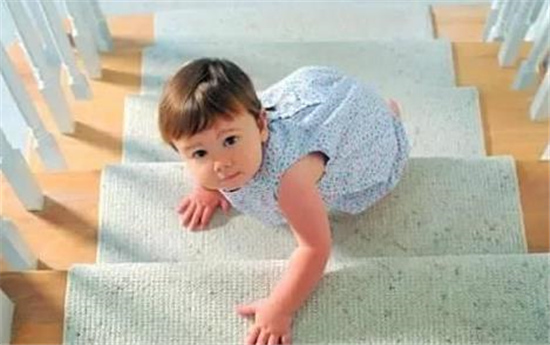 集中性|午睡和从不午睡的孩子,长大后差距明显,让孩子这样睡才正确