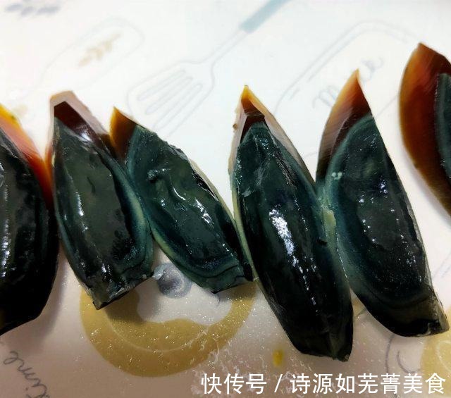 双蛋双拼沙拉！