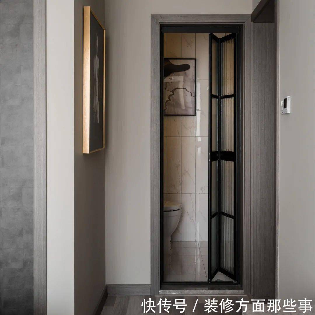干湿|家里卫生间太小了?这样设计再小都不是问题