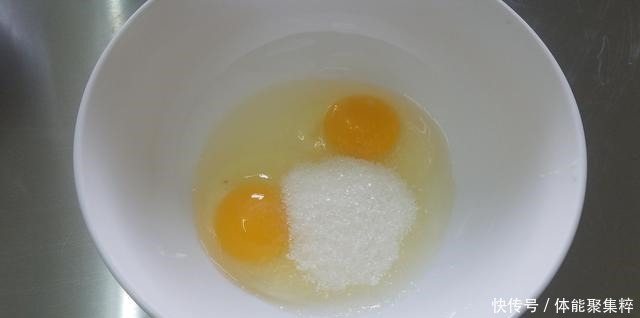 爱吃蛋挞不用买,教你在家轻松做出来,简单美味又好吃,太香了