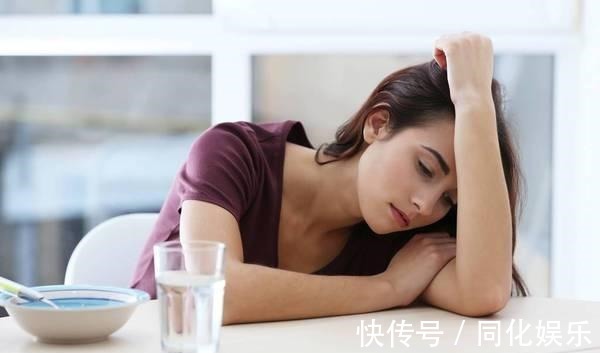 夏采莲子冬|小小一根莲藕,能给人带来6个好处!内附两款汤方,入冬吃正合适