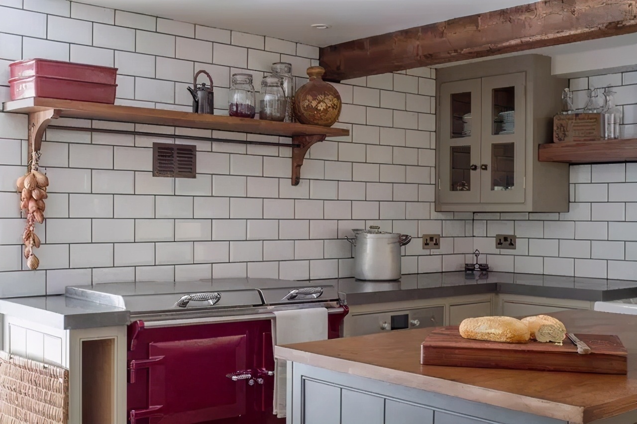 下水槽|厨房不打吊柜,却依然“井井有条”,让人羡慕!看到细节:太高明