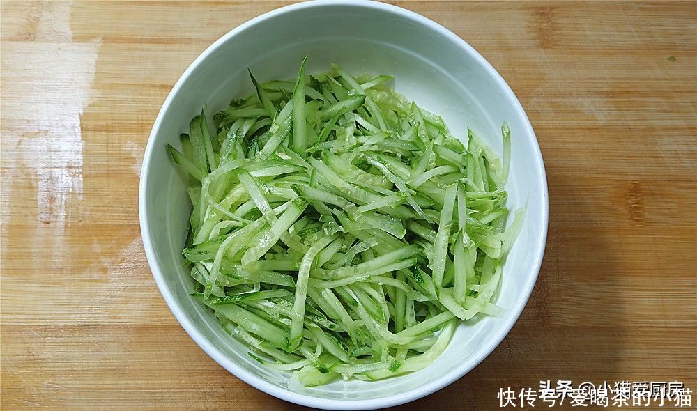 姜汁鱼条|教你“姜汁鱼肉”的做法，成菜口味清淡，味道鲜美好吃又解腻