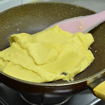 月饼|流心豆沙米月饼