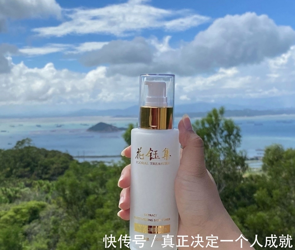 花香水|高效滋养修复的爽肤水推荐:让你的肌肤补足水分,有效提亮肤色!