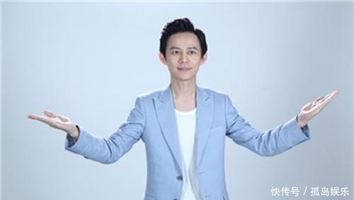 何炅也出错?是被尬黑还是确有其事,网友表示鸡蛋里挑骨头