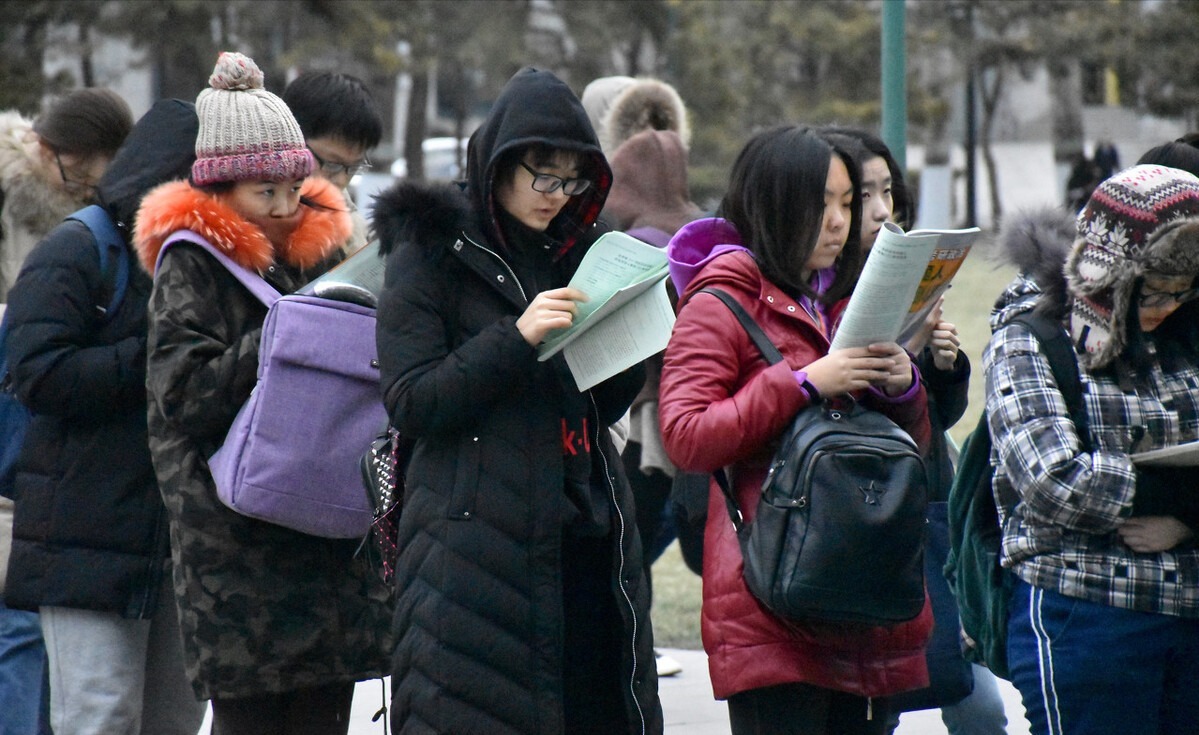 主力军|2022考研预报名已开始，考研热度居高不下，00后首次成主力军