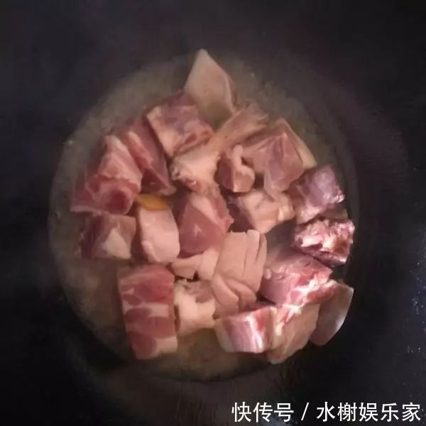 天冷,此肉再贵也要吃,一整年不咳嗽,比牛羊肉还滋补,棒极了