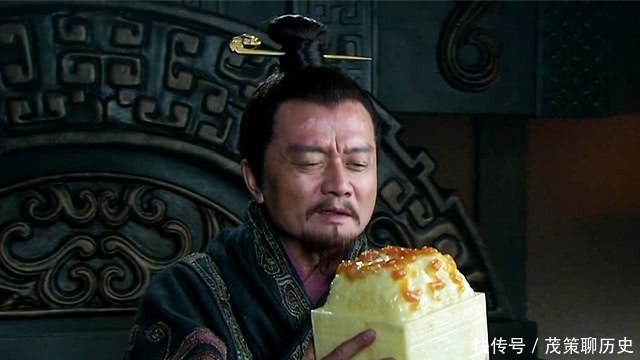 事情|让孙策愤怒的事情,袁术重复做了3遍,难怪孙策要离开他