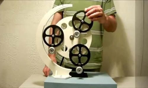 天体 为什么地球能够自转46亿年而不停止?它的能量来自于哪里?