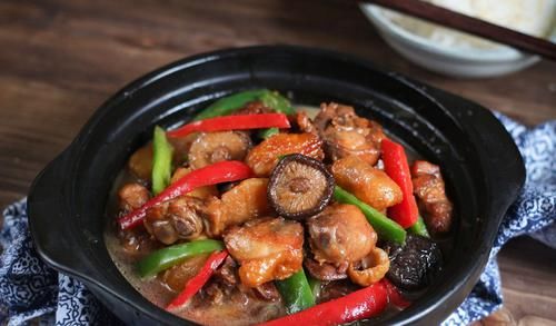 继黄焖鸡“跌落神坛”后，又一美食步入后尘，吃货：都经不住夸