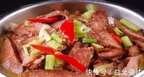 家常菜的几道菜既美味又实惠,只要几分钟就能学会如何吃得好