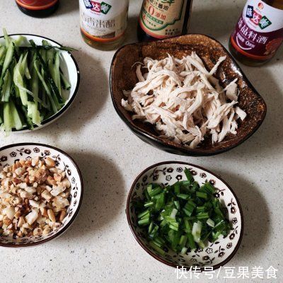 隔壁|鸡丝凉面这样做，隔壁小孩都馋哭了