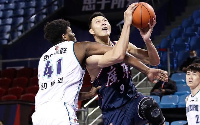 李春江|CBA最新排名:辽宁第1,上海第2,广东无缘前4,争冠形势不明朗