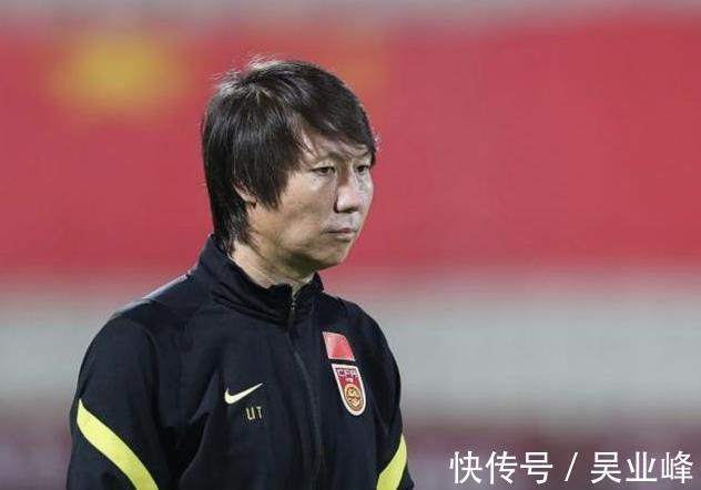 替补|国足大战越南队出师不利,热身赛对手又搞事,李铁遭遇新问题