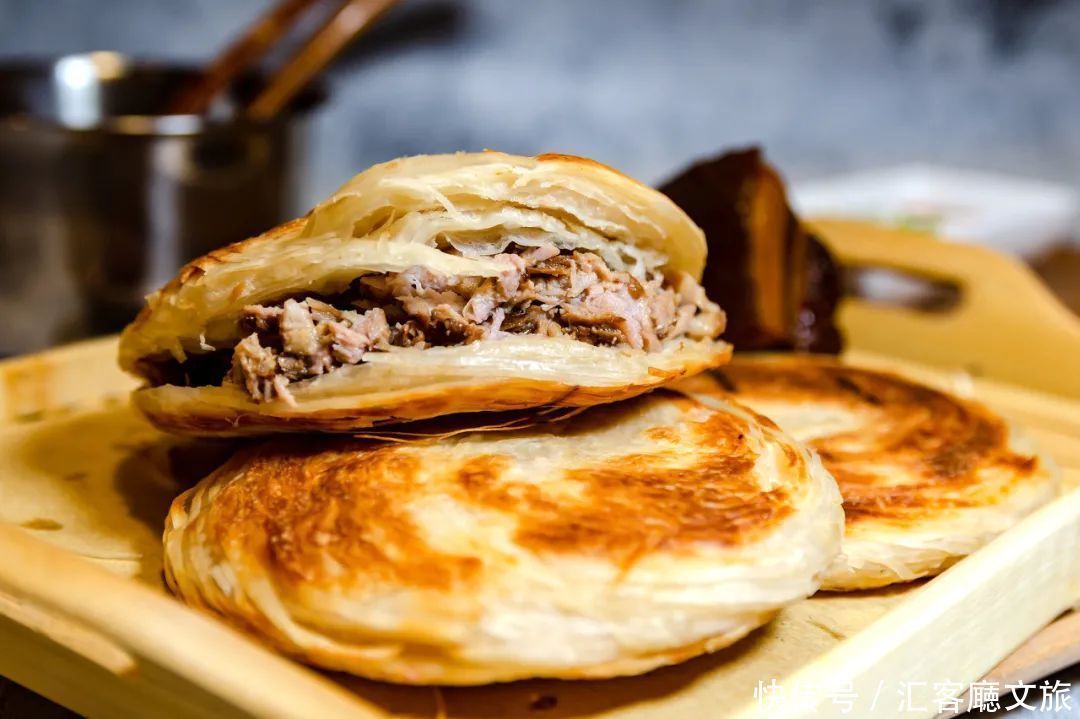 回民|西安最靠谱吃喝攻略:本地人告诉你,才不去回民街!