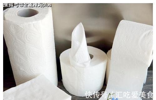 排泄物|给婴儿擦屁屁,“湿纸巾”和“纸巾”该选谁?选错小心害了娃