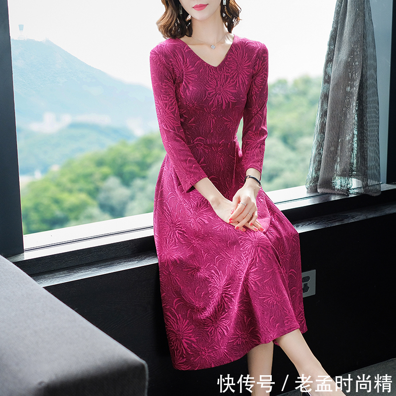 新款|穿衣要有小亮点!新款“欧式流苏斗篷”,一等一的美