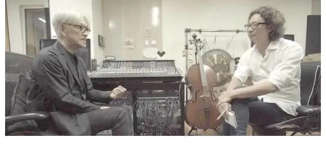 综艺《十三邀》，许的思想和节目的社会价值，本是两个不同的事情