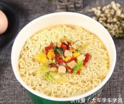 康师傅“引以为傲”的5款方便面,味道无与伦比,你吃过几种