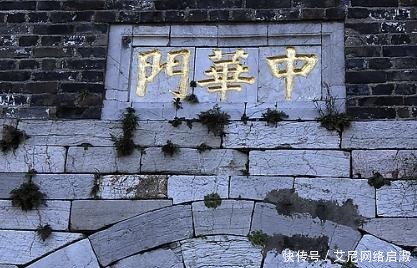 中国|中国最牛的一道大门，任何官员都得下马跪拜，只容三种人通过