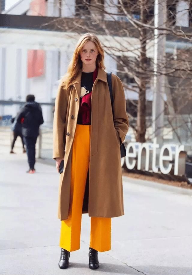 ?女人买大衣,就选这2个颜色,显白显年轻,明年穿都不过时