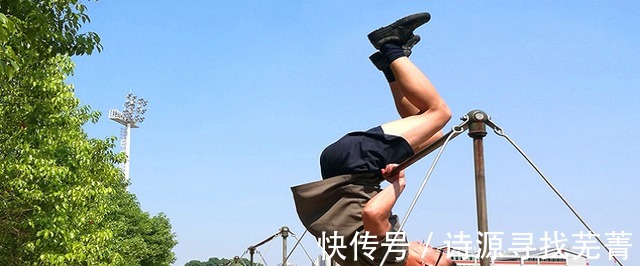 屈臂|单杠二卷身上练技巧!